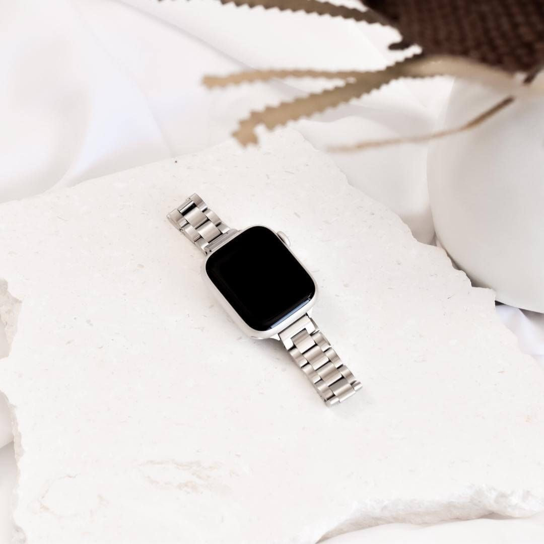 STARLIGHT WHITE SLEEK METAL WATCHBAND