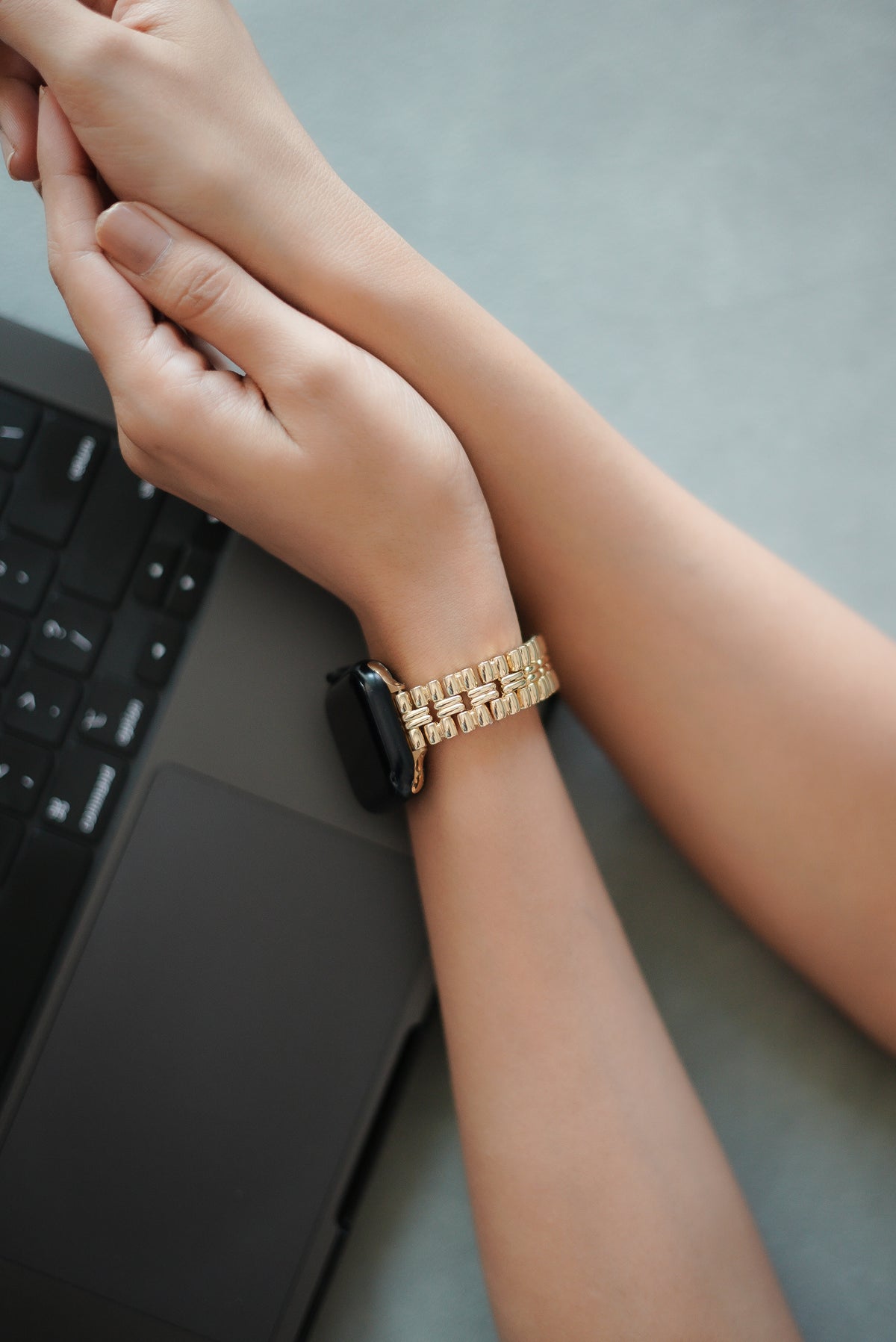 ELECTRUM GOLD APPLE WATCH BAND