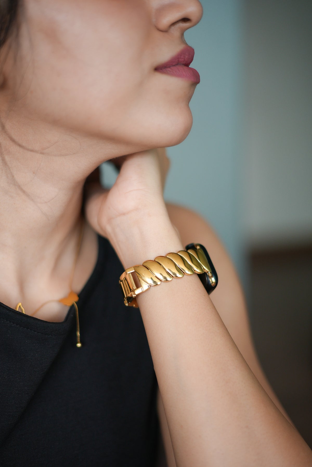 SEATTLE APPLE WATCH BRACELET - GOLD (ST-STEEL)